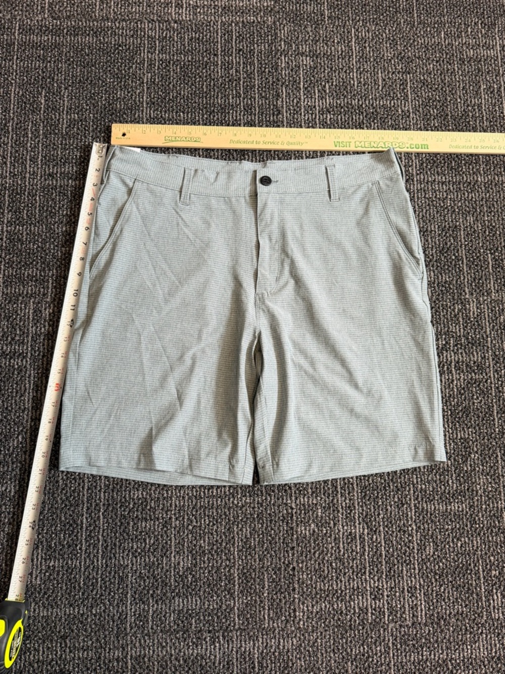 World Wide Sportsman Shorts Mens 38 Green Striped Stretch Fishing Casual